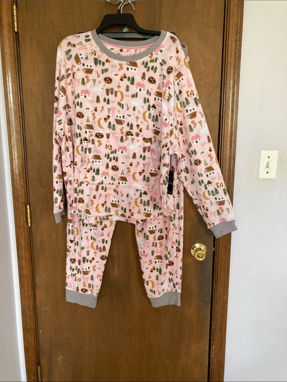 Cuddl Duds 2 piece pajama set top with pocket & jogger pant printed PJ set XXL